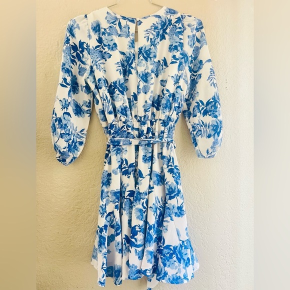 SUGARLIPS Antoinette Blue Floral Balloon Sleeve Derby Dress SIZE MED - Picture 11 of 14